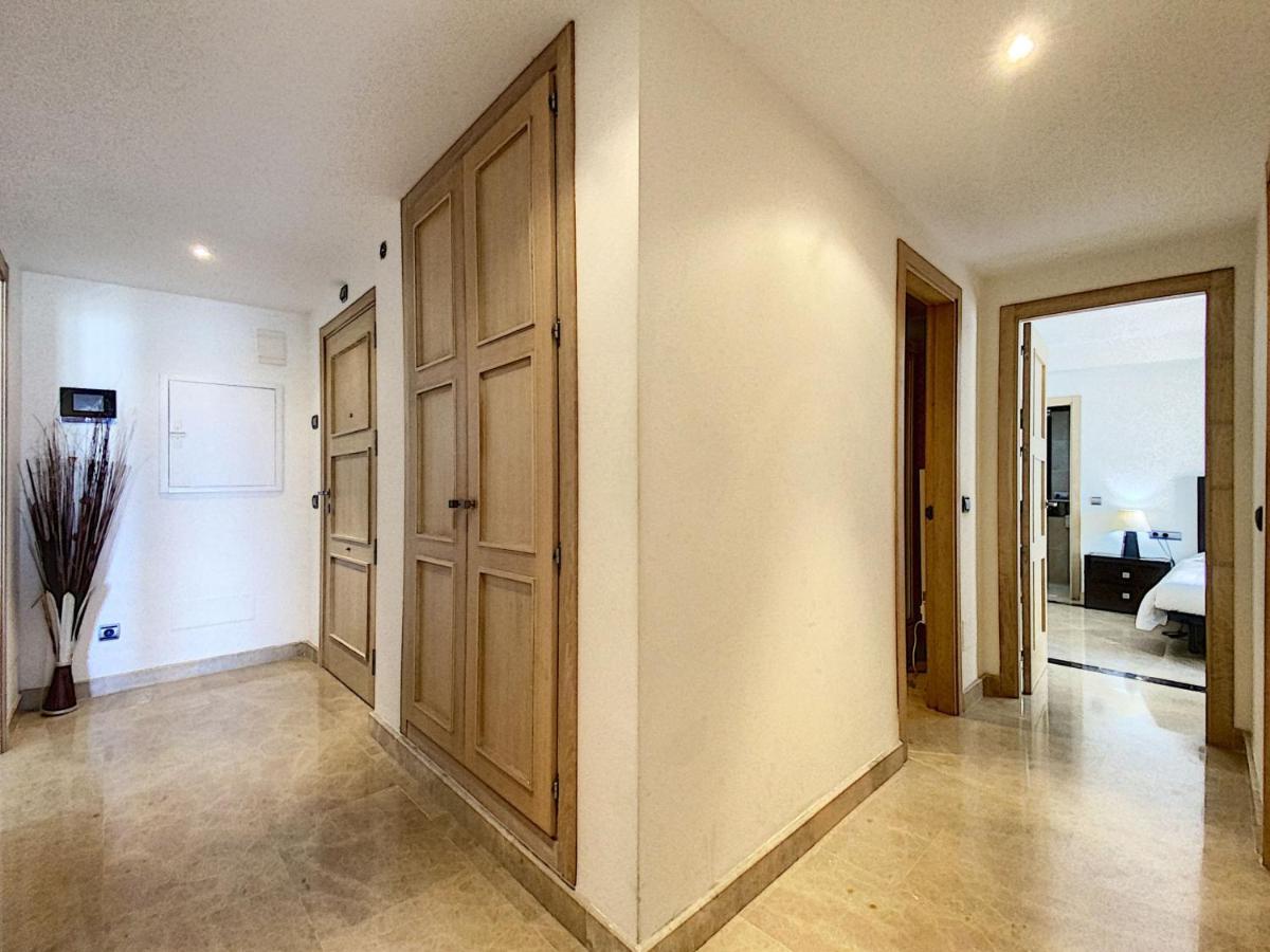 Lovely Apartment With Pool & Sea Views - Marina Del Castillo 2129 مانيلفا المظهر الخارجي الصورة