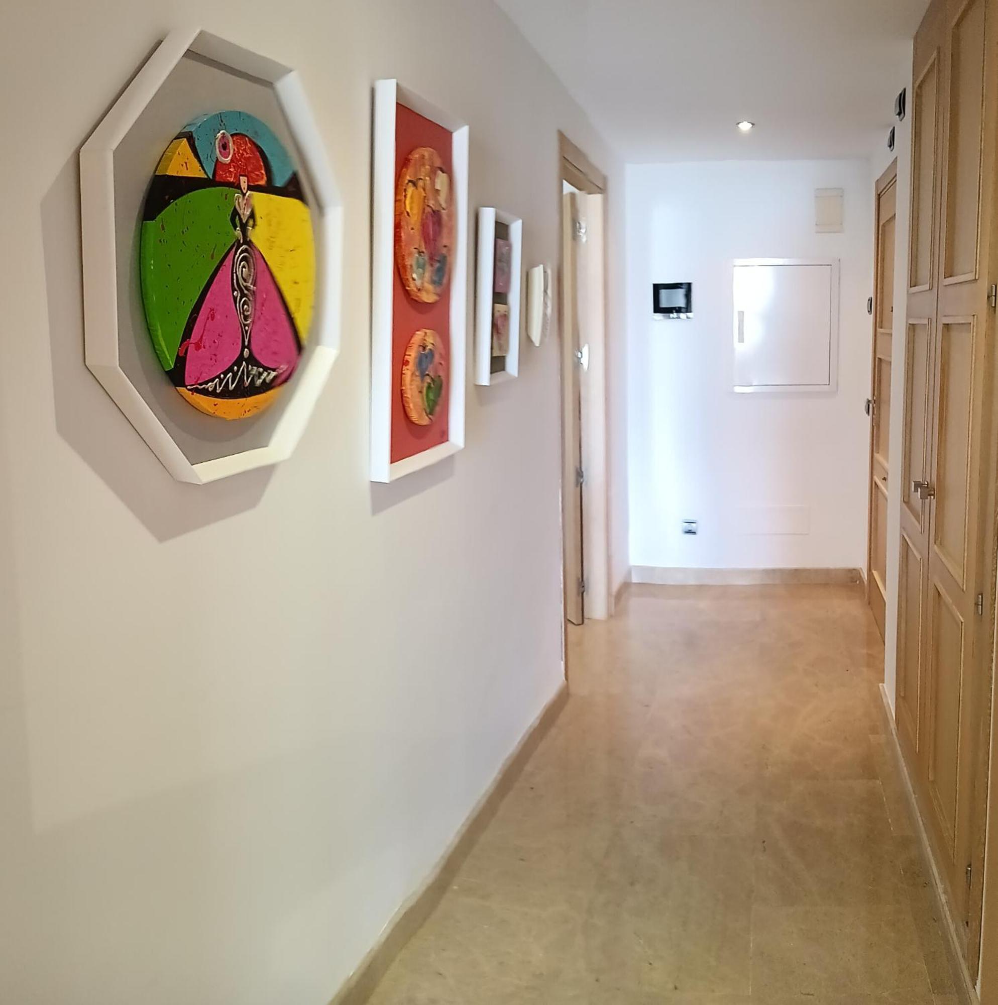 Lovely Apartment With Pool & Sea Views - Marina Del Castillo 2129 مانيلفا المظهر الخارجي الصورة