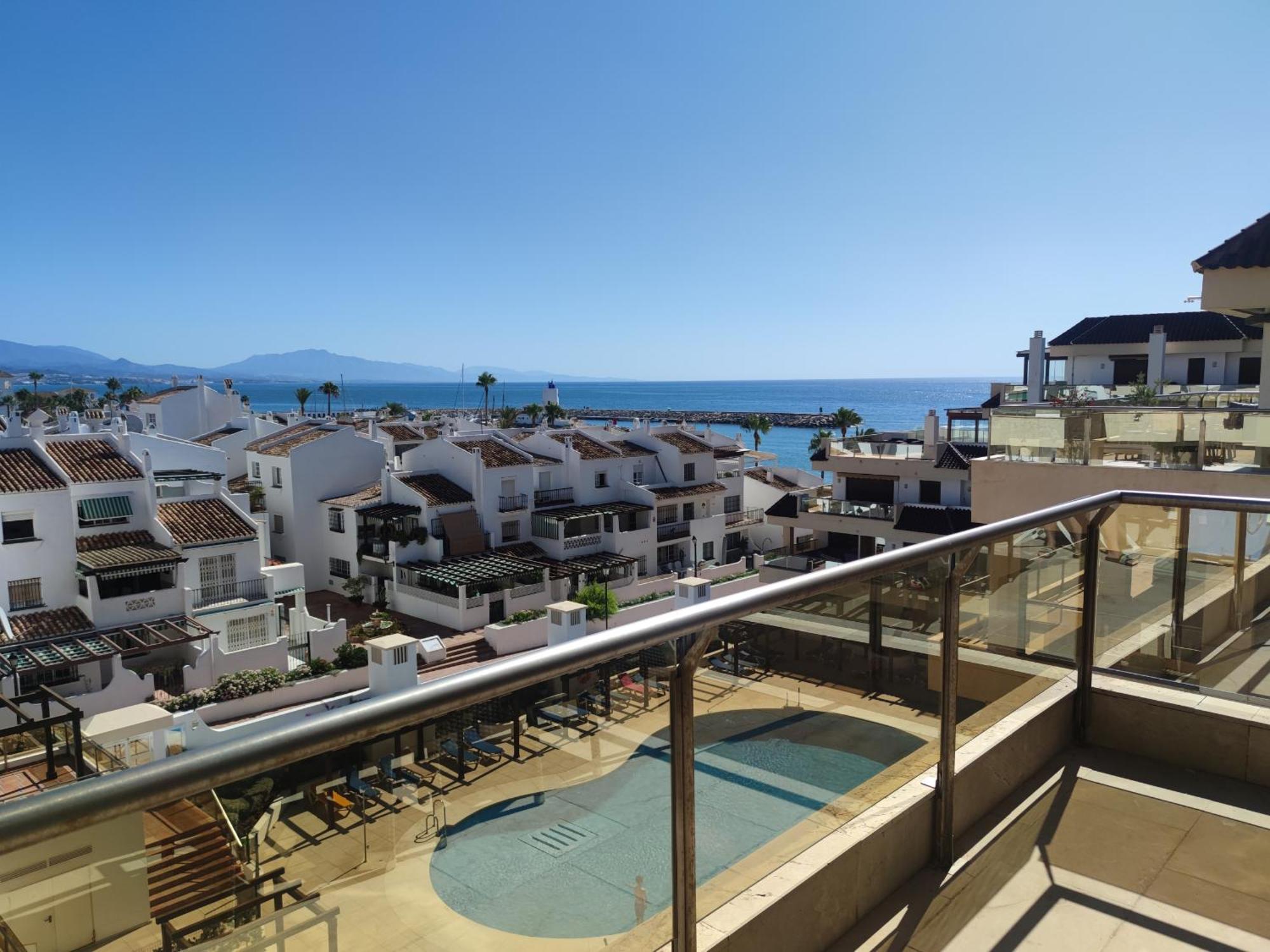Lovely Apartment With Pool & Sea Views - Marina Del Castillo 2129 مانيلفا المظهر الخارجي الصورة